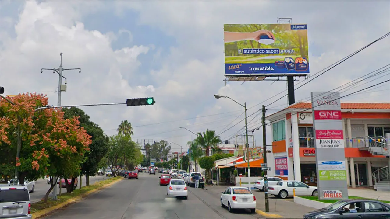 Anuncios Unipolar en Zapopan