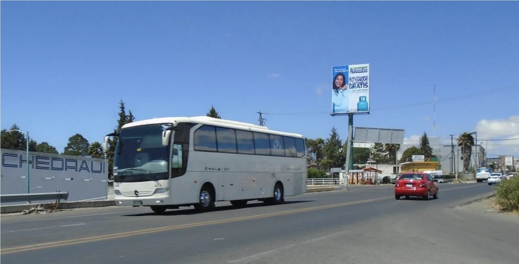 Anuncios Unipolar en Apizaco