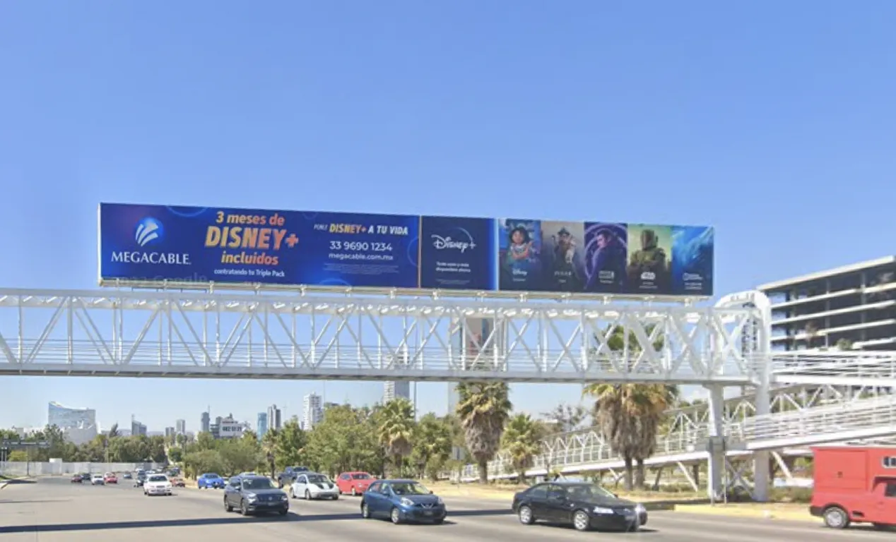 Anuncios Puente Peatonal en Puebla