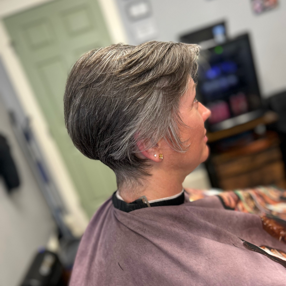 Women’s Trim/Cut