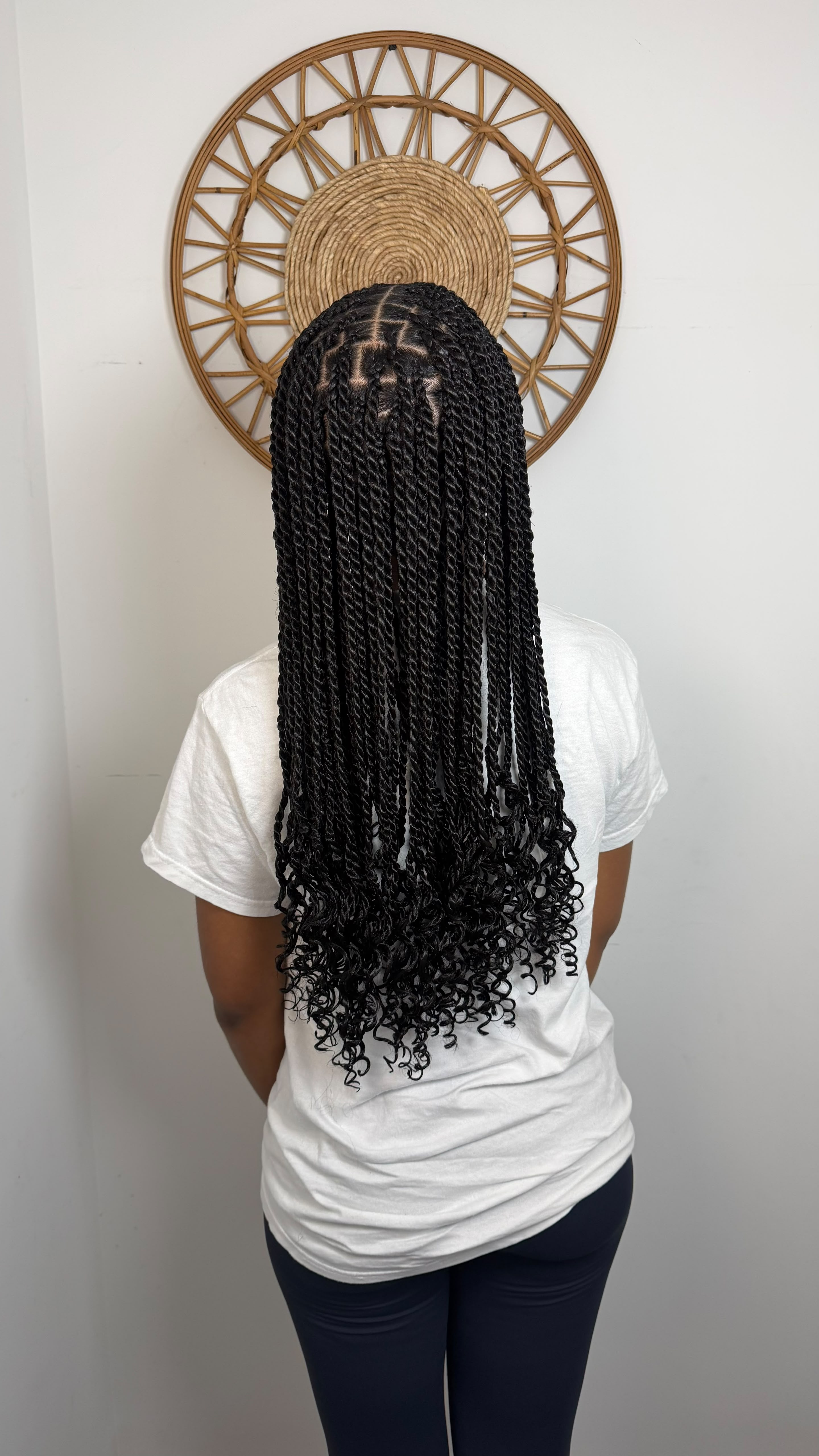 Medium Knotless Twist – Mid Back
