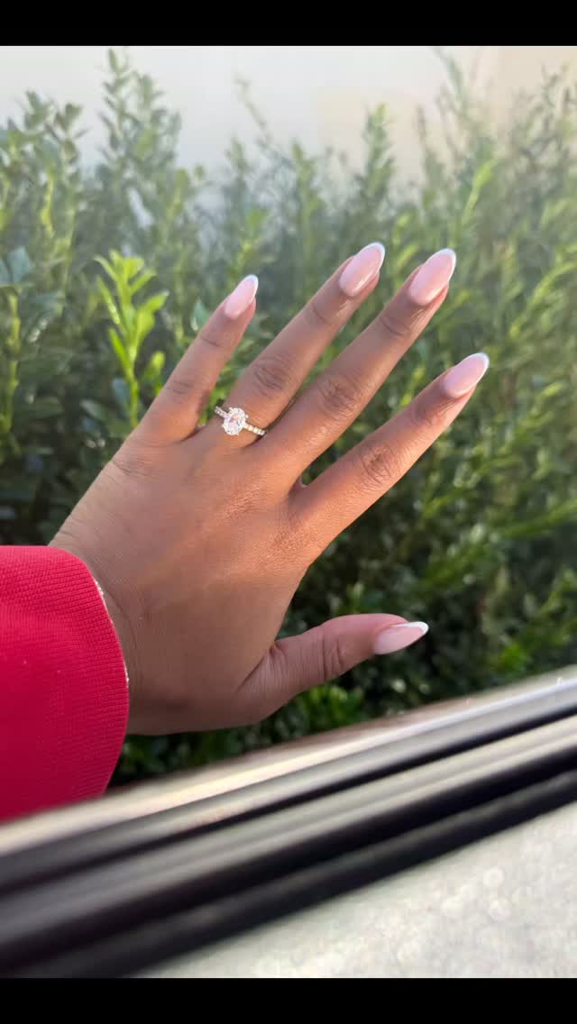 Nail Lounge & Spa