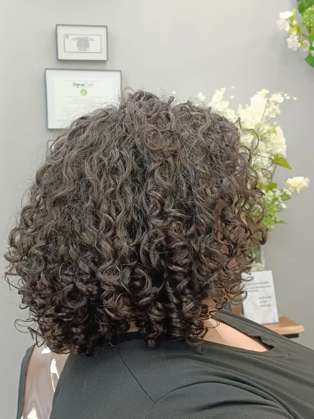 Services, Quennie Simburger, Curl Specialist