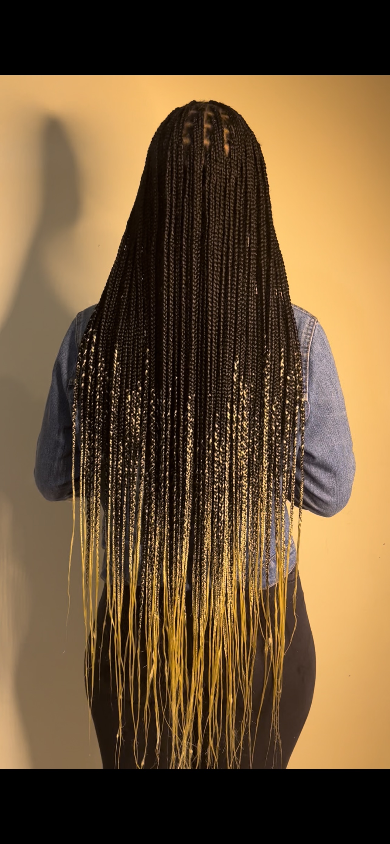 Medium knotless ombre