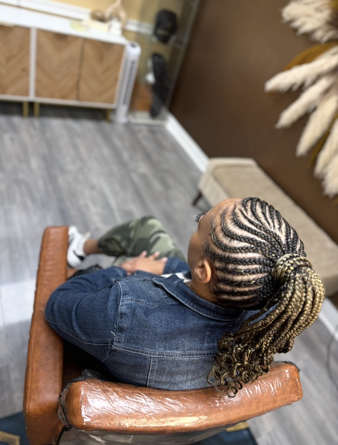 Small Feed-Ins/Ponytail