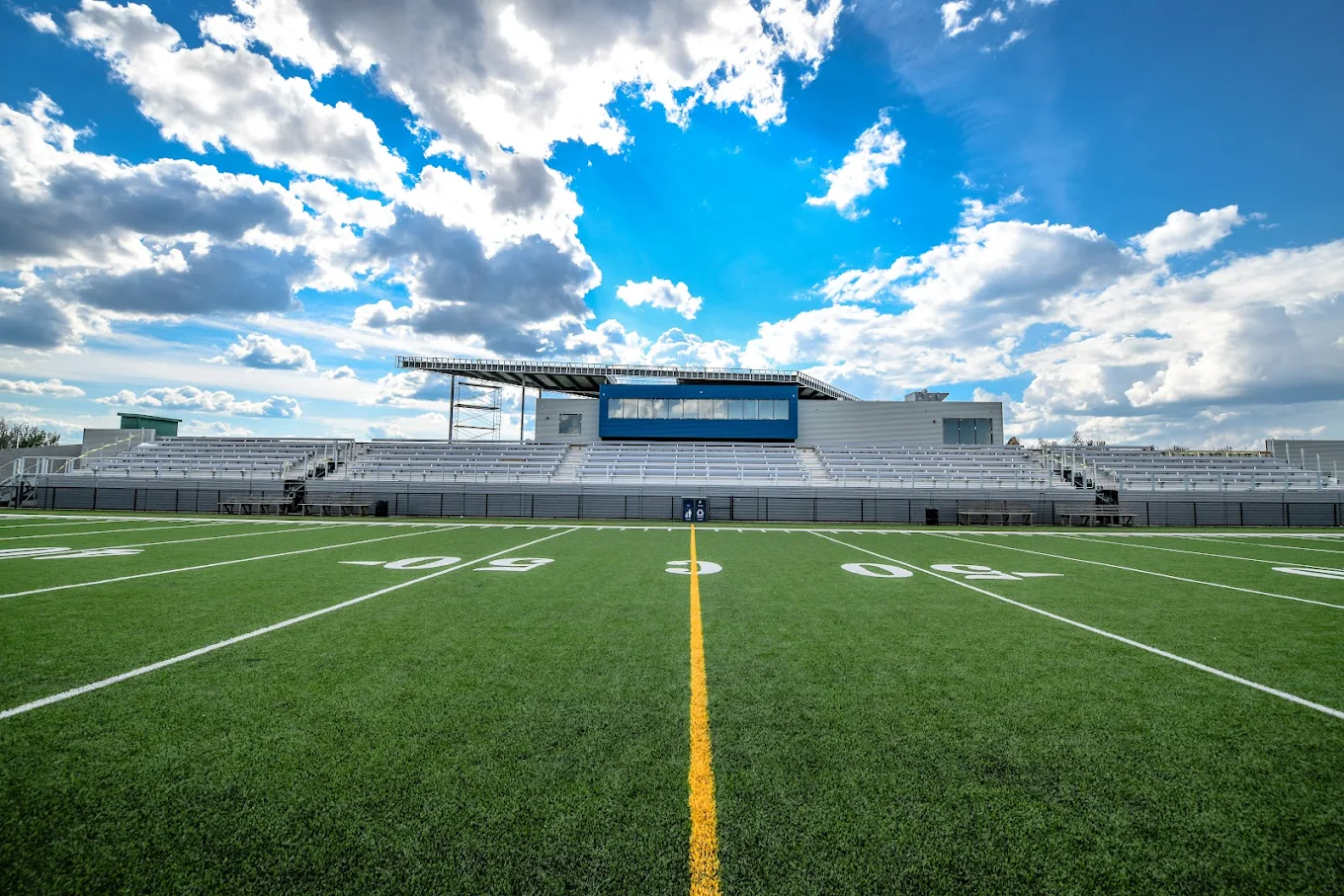 Hansen Lincoln Field