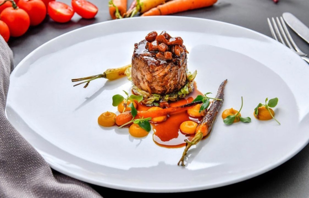 As a mother how can i manage my home clean easily. Best way's to do this.