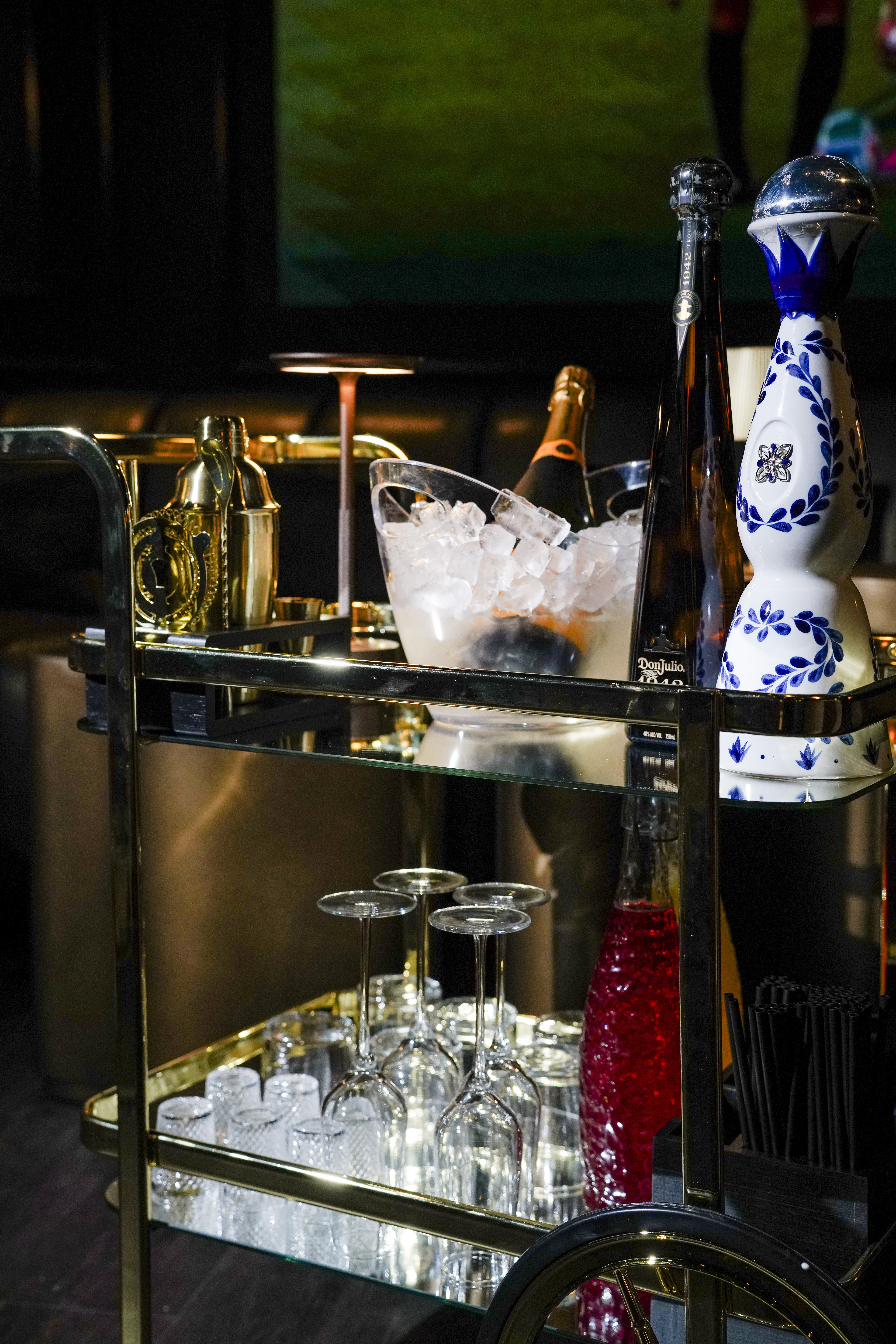 Uptown Sporting Club bottle service