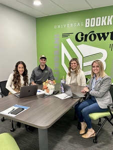 UNIVERSAL BOOKKEEPER