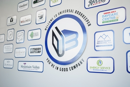 UNIVERSAL BOOKKEEPER