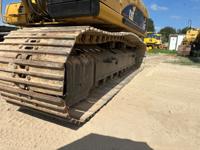 2005 CAT 330CL Excavator 14
