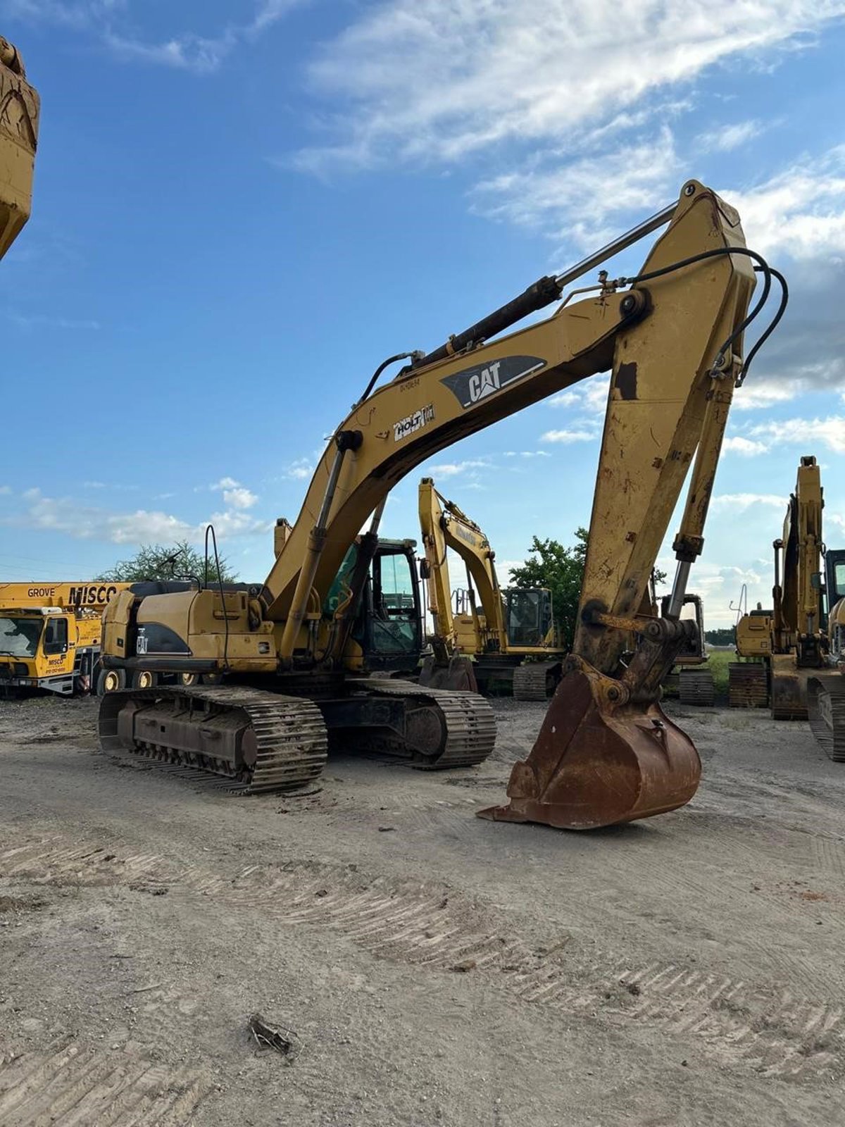 2005 CATERPILLAR 330CL Excavator