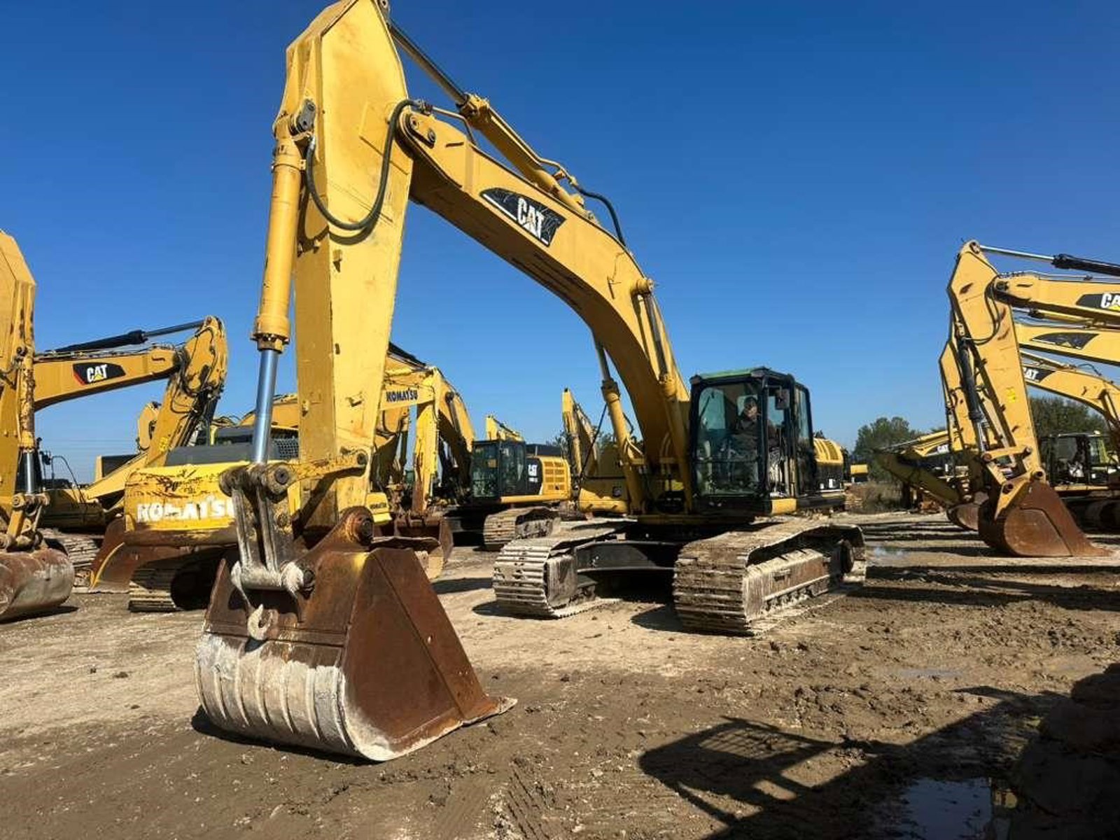 2005 CATERPILLAR 330CL Excavator