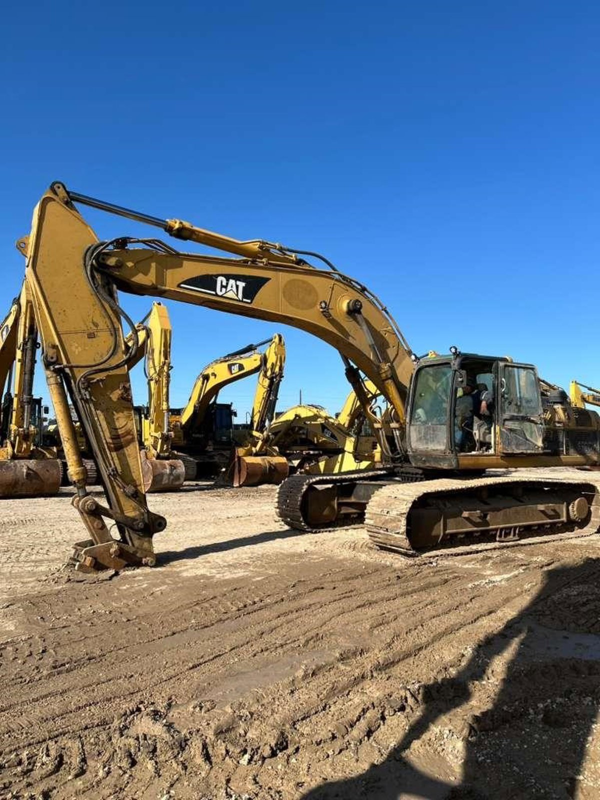 2003 CATERPILLAR 330CL Excavator
