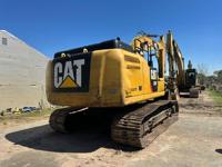 2019 CATERPILLAR 326FL Excavator 4