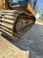 2019 CATERPILLAR 326FL Excavator 21