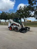 2013 Bobcat S650 Skid Steer 4