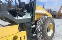2015 BOMAG BW213DH-40 Compactors 5