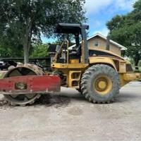 2004 CATERPILLAR CP-563E Compactors 4