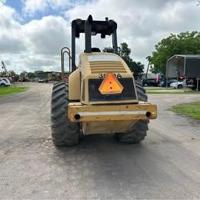 2004 CATERPILLAR CP-563E Compactors 6