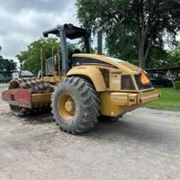 2004 CATERPILLAR CP-563E Compactors 7