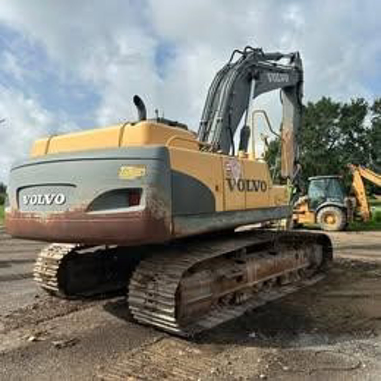 2008 VOLVO 330CL Excavator