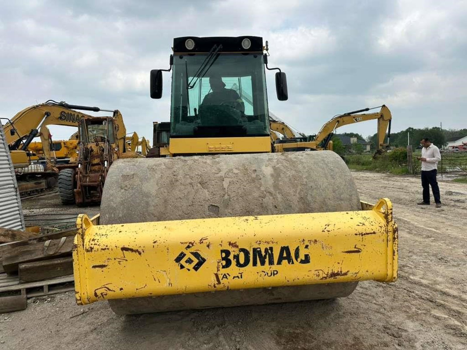 2015 BOMAG BW211D-50 Compaction Equipment
