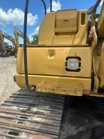 2004 CAT 320CL Excavator 10