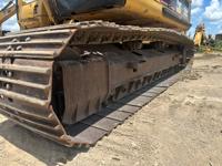 2004 CAT 320CL Excavator 15