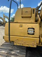 2004 CAT 320CL Excavator 18