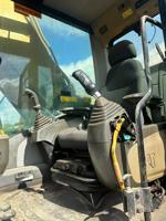 2007 CAT 330DL Excavator 13