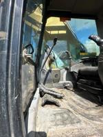 2007 CAT 330DL Excavator 17