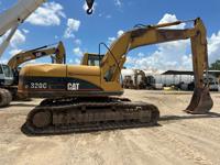 2003 CAT 320CL Excavator 7
