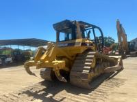2002 CAT D6R Dozers 4