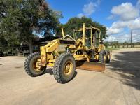 1999 CAT 140H Motor Grader 14