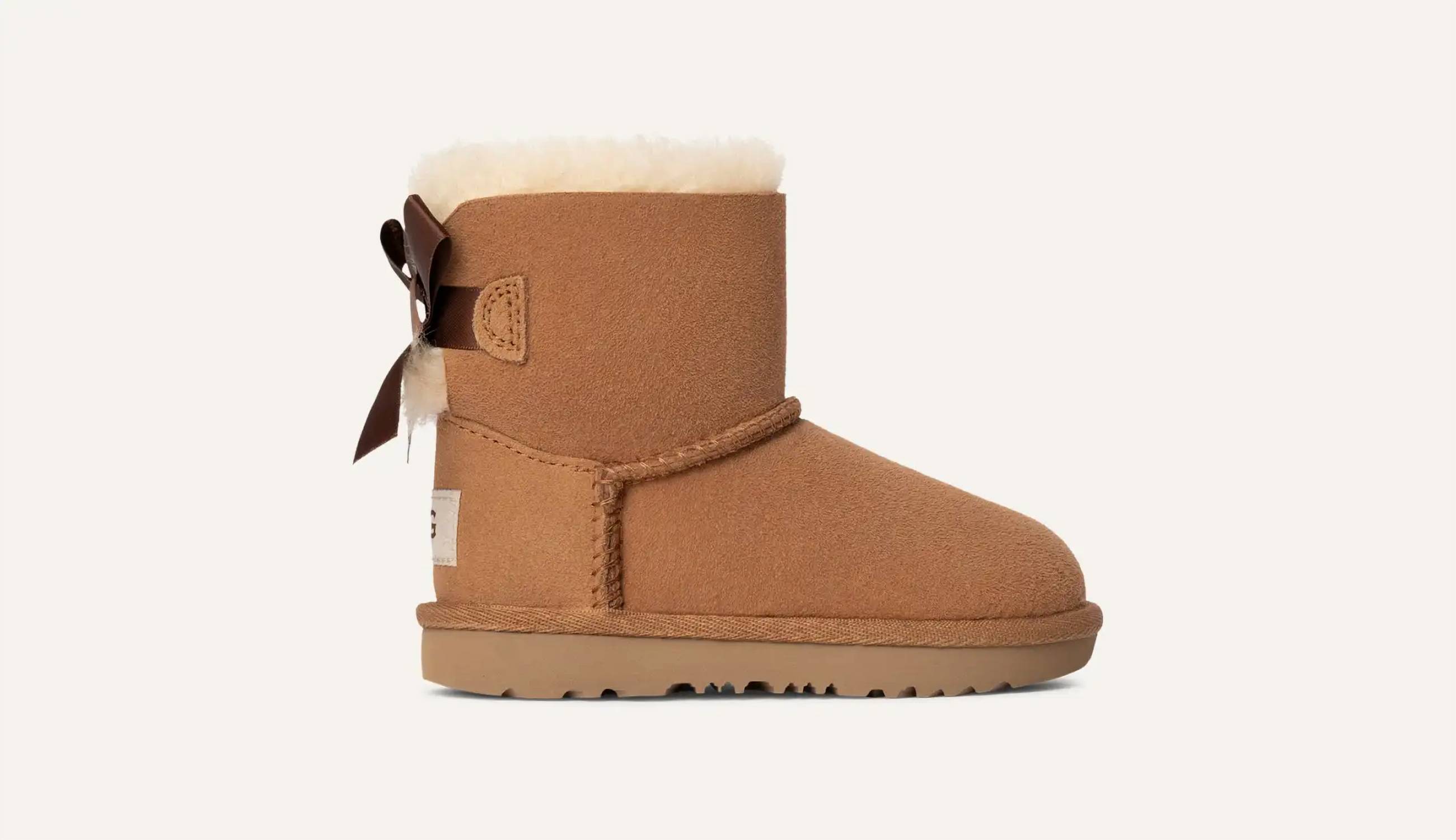 Ugg Toddlers Mini Bailey Button Ii Boot Chestnut
