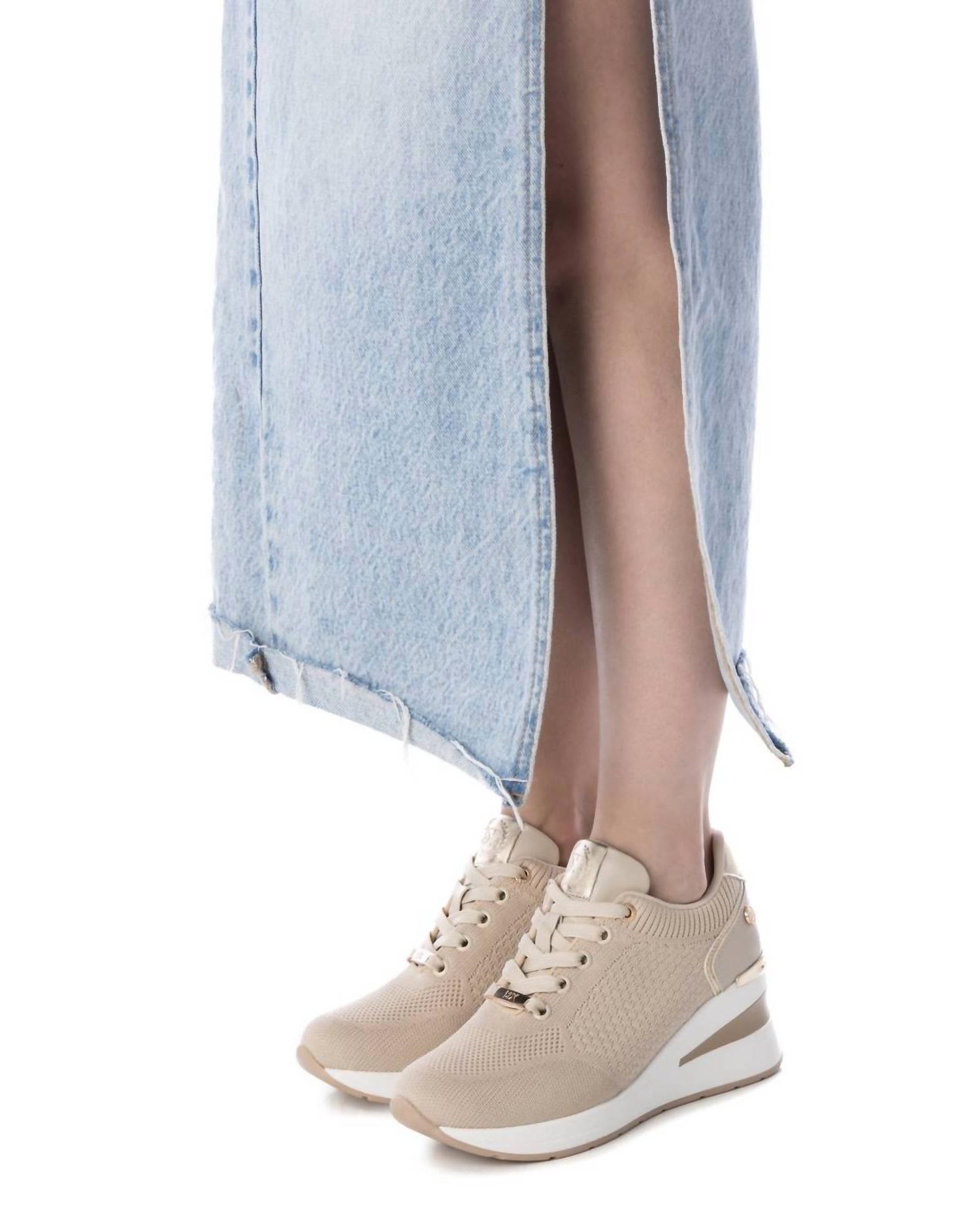 Xti Sneakers comode donna con zeppa beige - Foto 6 di 11