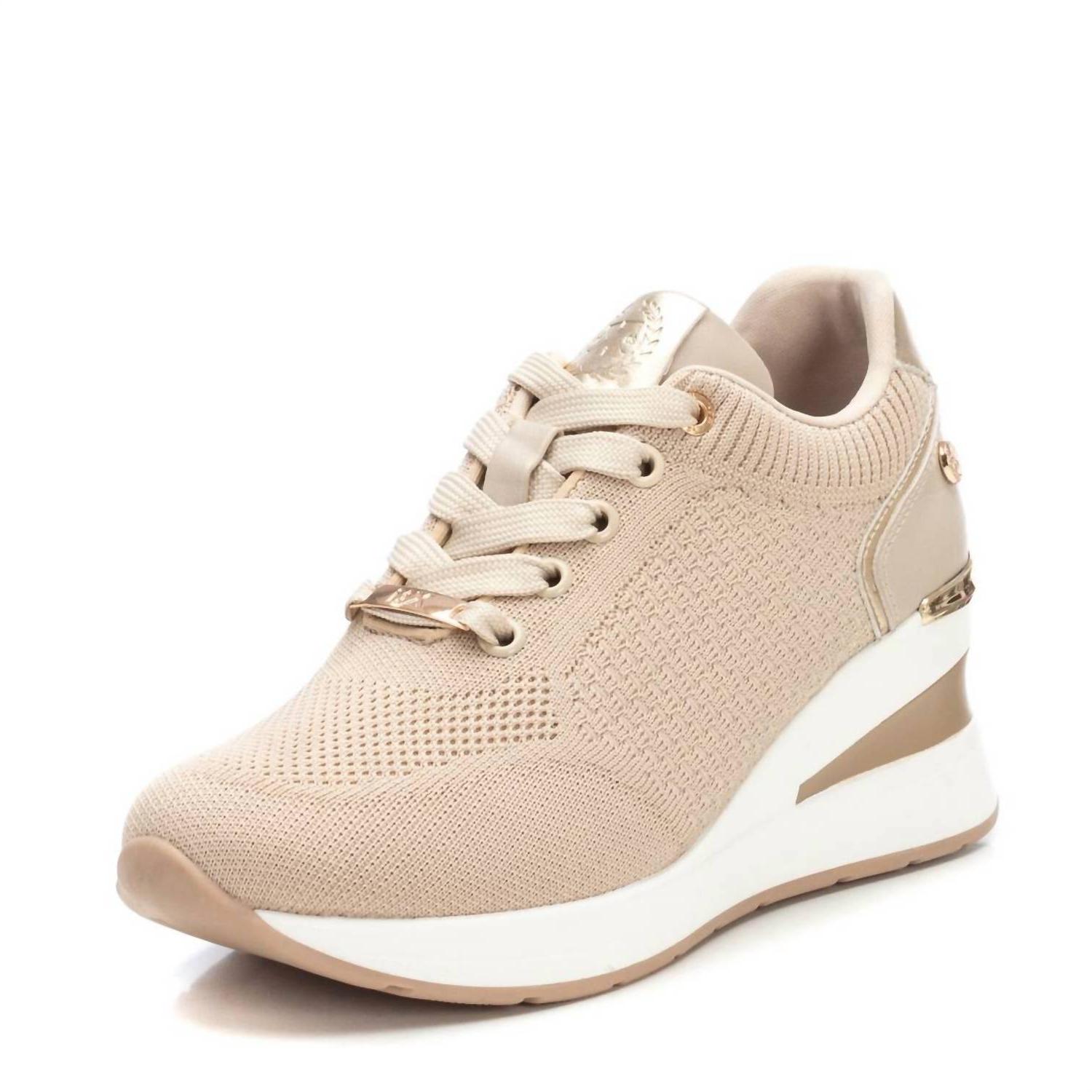 Xti Sneakers comode donna con zeppa beige - Foto 3 di 11