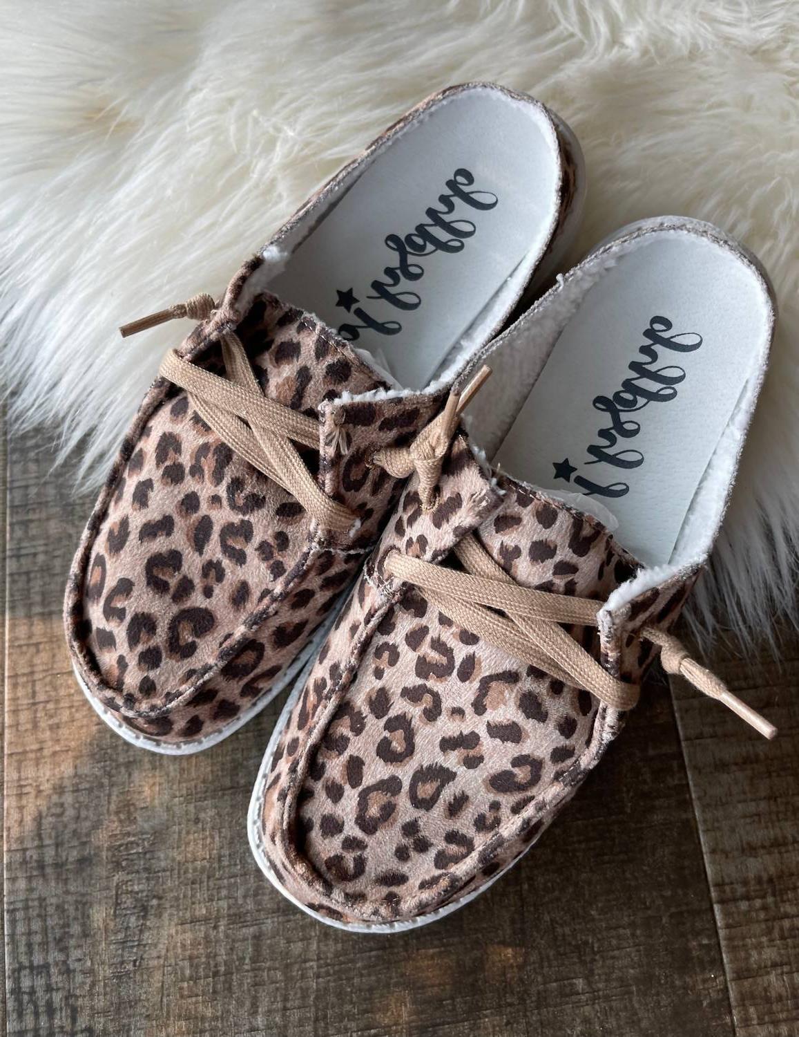 Gypsy Jazz women's brooklyn sneakers Leopard - Picture 2 of 13