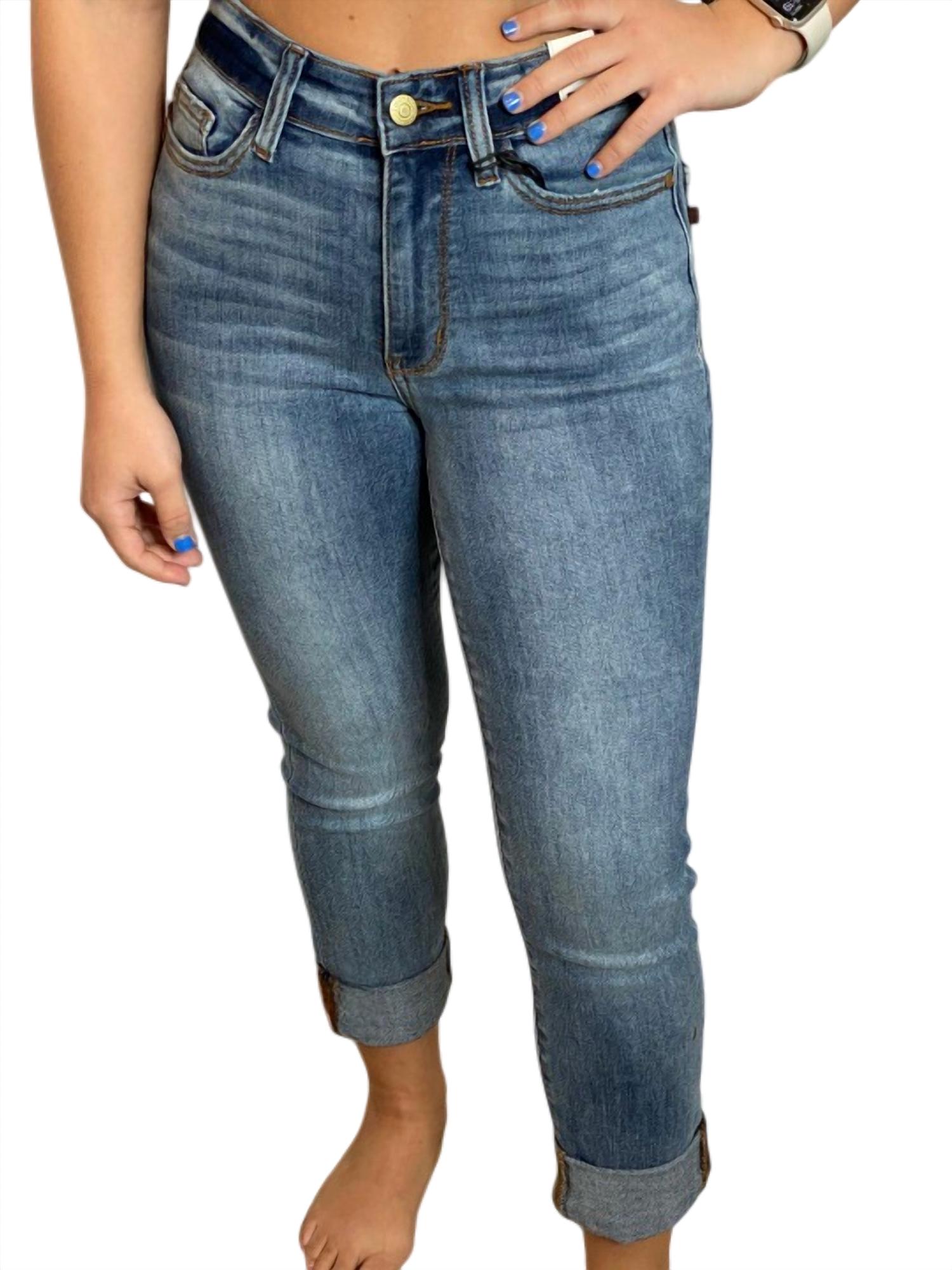 Judy Blue mid rise cuffed skinny capris in Blue - Imagen 2 de 7