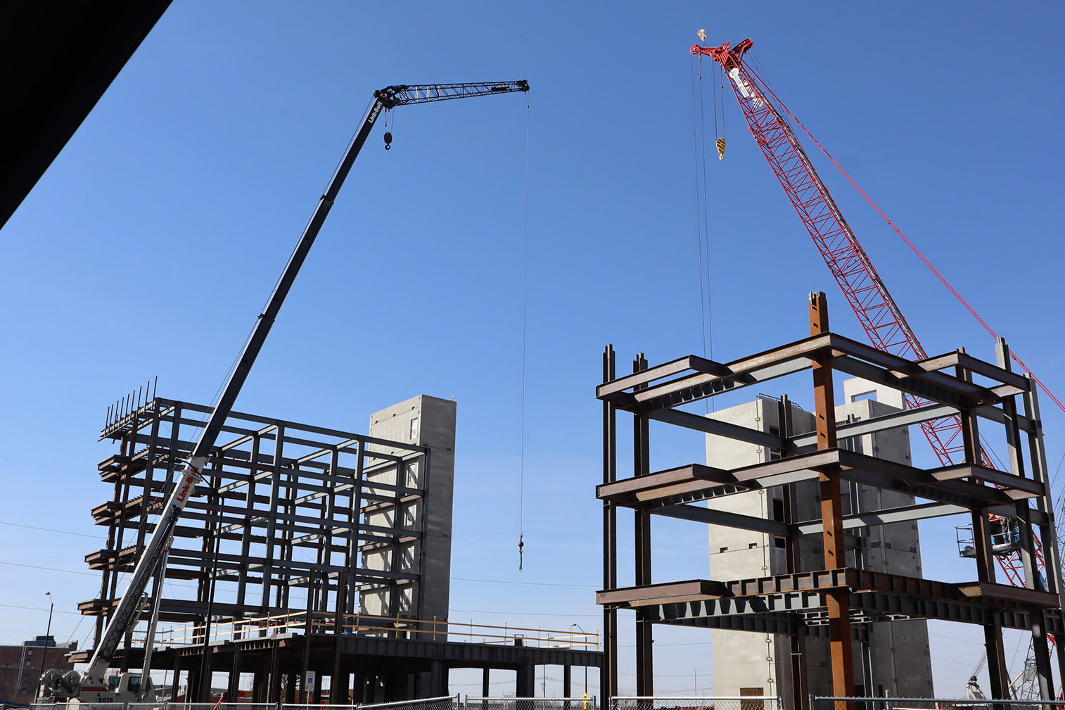 Steel Fabrication Erecting biz. Grow with Automation $4.2M Profit