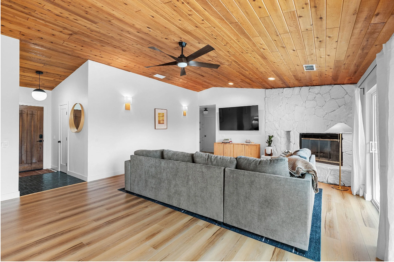 $170,400 Cash Flow from Rental Arbitrage; high cashflow, no fixed cost