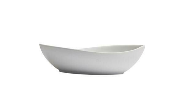 Porcelain Canoe Bowl 6″ x 12″ – 31 Oz