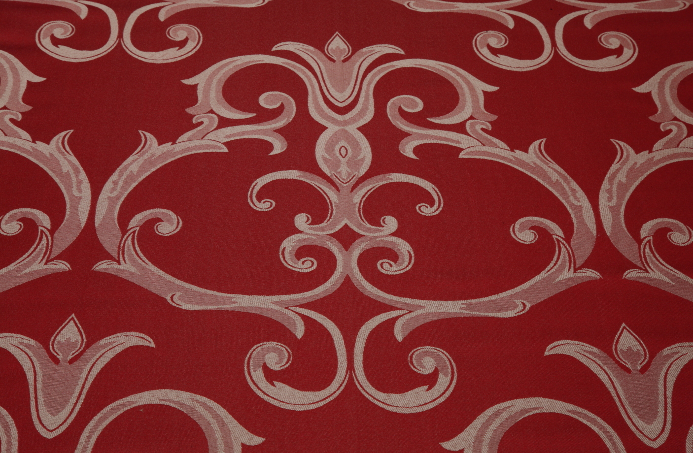 Crimson Chopin 90″ x 132″ Rectangle