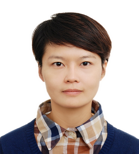 speaker photo
