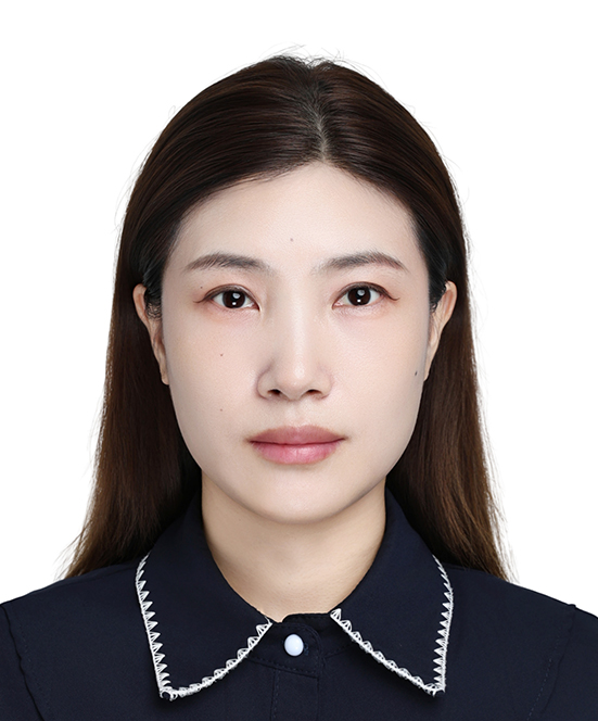 speaker photo