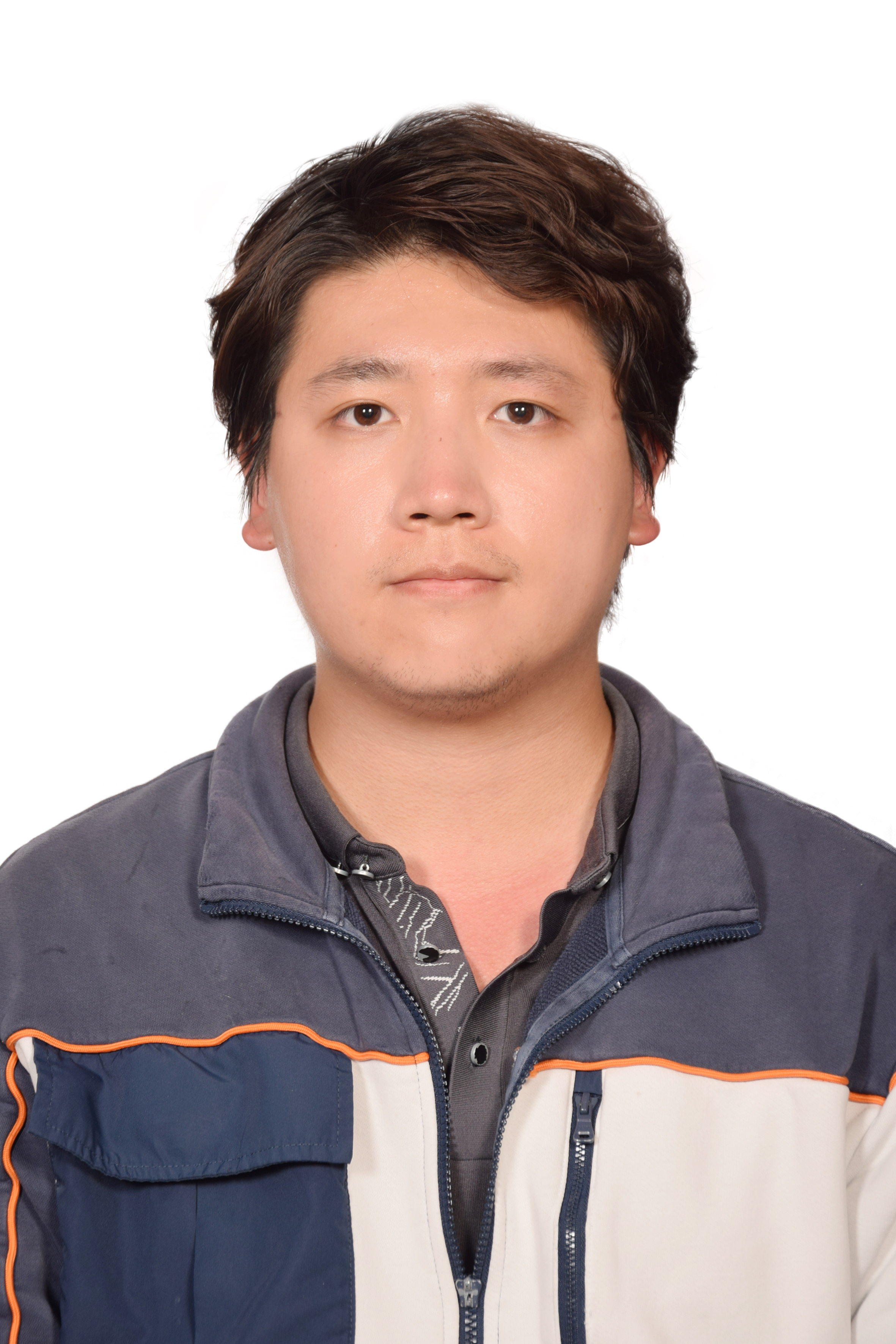 Yanfeng Yang