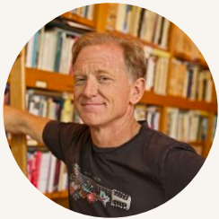 <div class="editor-content"><p>James Redford</p></div>, 