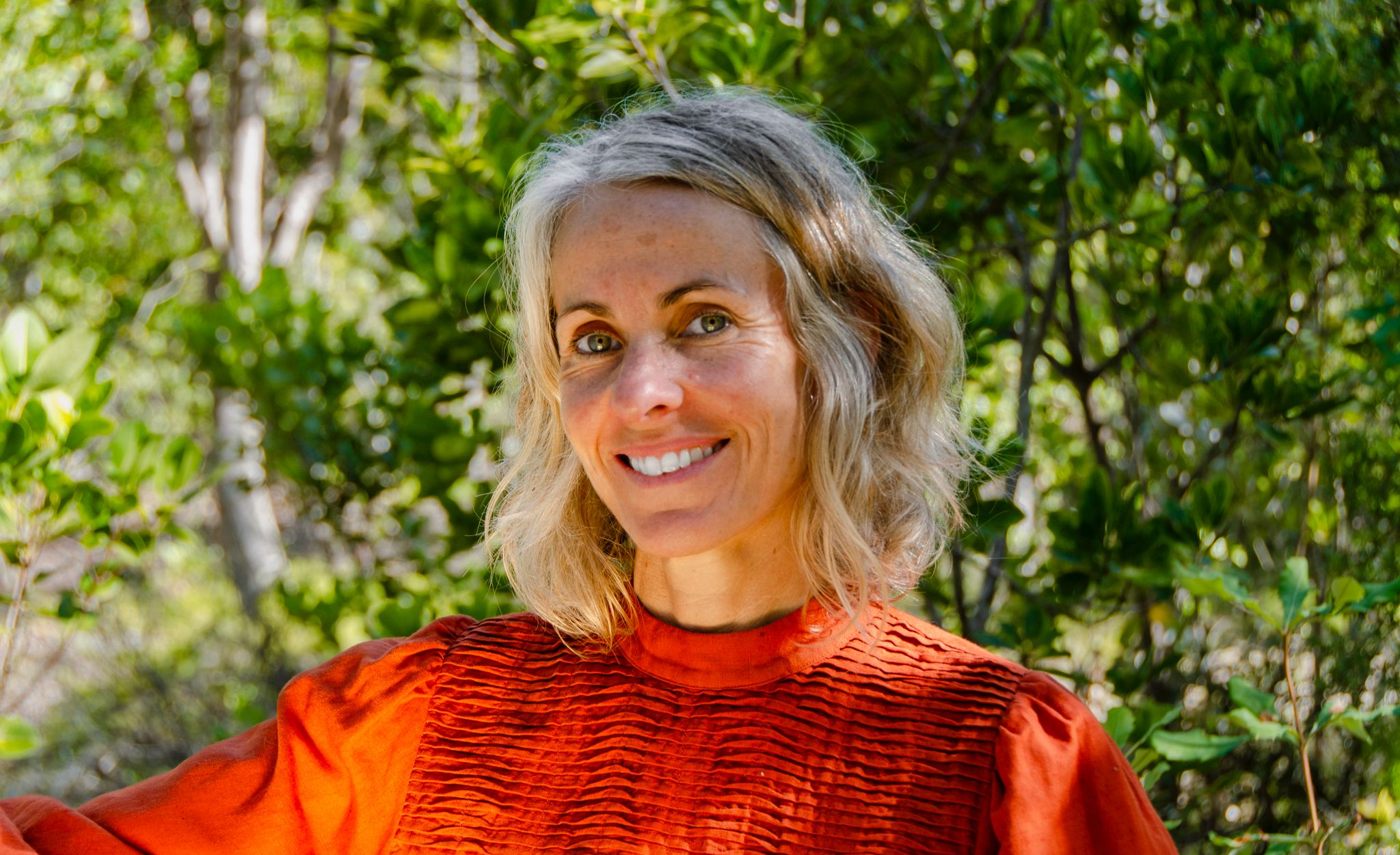 <div class="editor-content"><p>Lucy Roberts&nbsp;</p></div>, <div class="editor-content"><p>Australia</p></div>