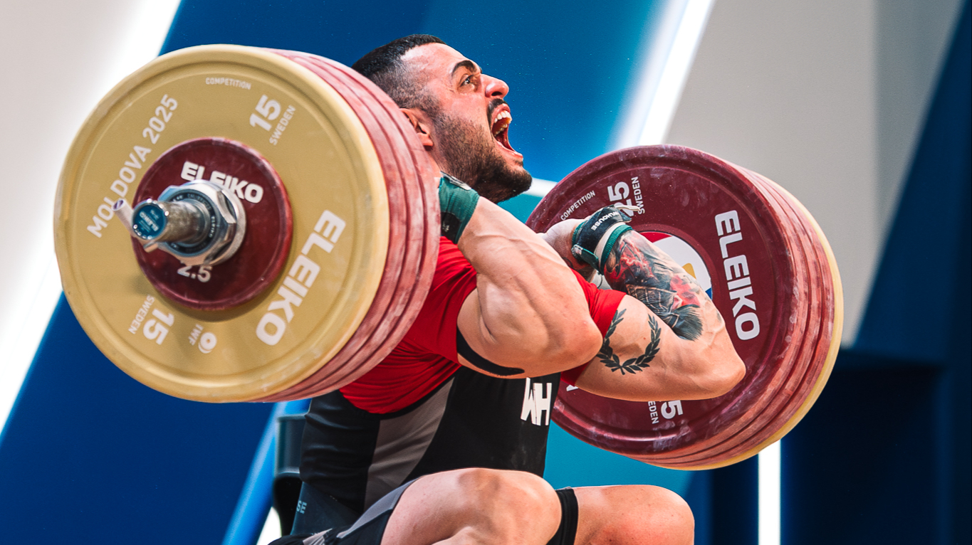 Watch weightlifting, Everywhere!